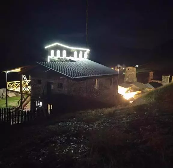 پانسیون Chazhashi Guesthouse