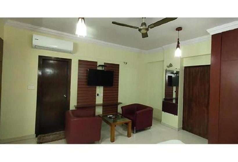 Pensão Fabhotel Royal Ville