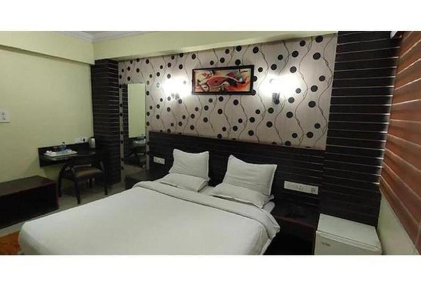 Pensão Fabhotel Royal Ville