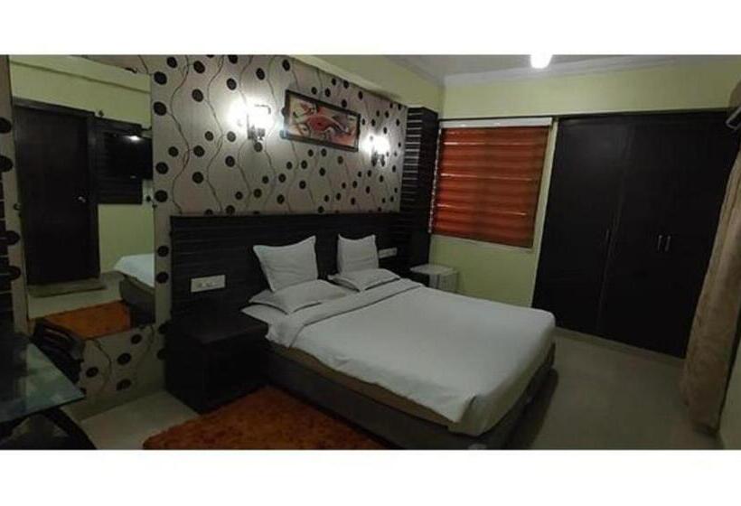 Pensão Fabhotel Royal Ville