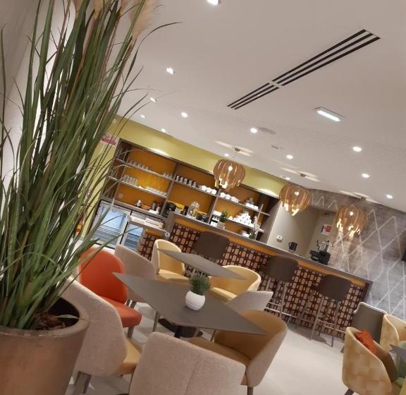 Résidence Les Tisserands   Domitys