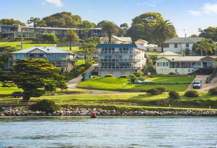 Sapphire Waters Unit 3