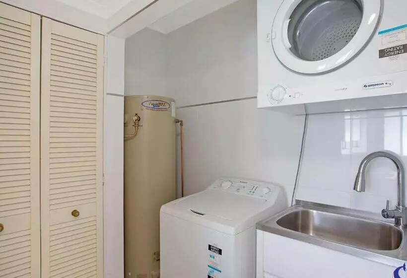 Sapphire Waters Unit 3