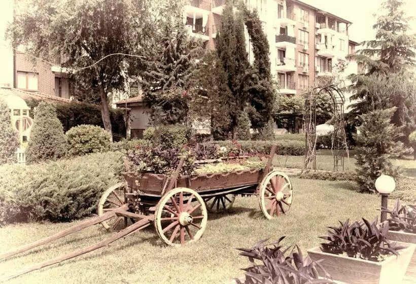 Apollon 7 Apartments