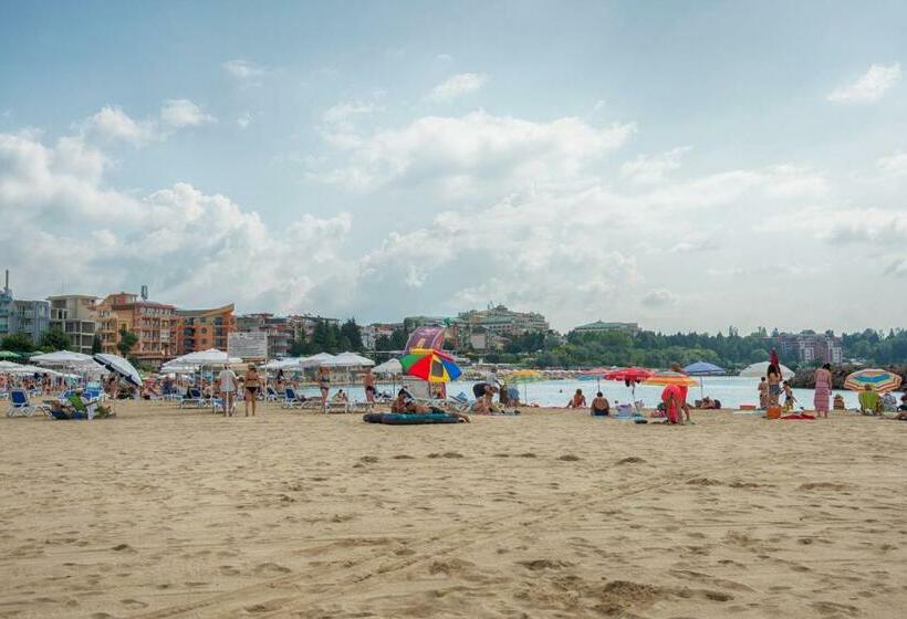 Apollon 7 Apartments