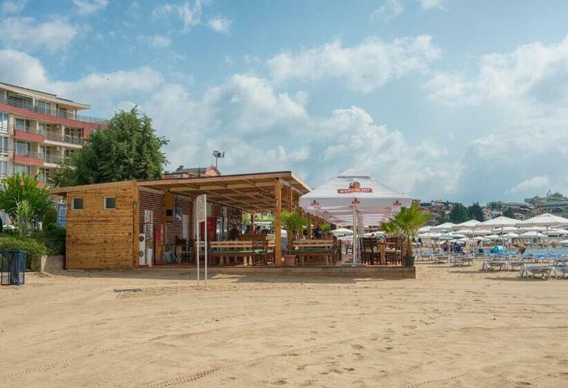 Apollon 7 Apartments