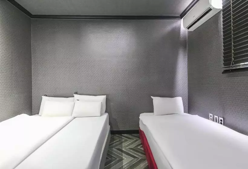 H Motel