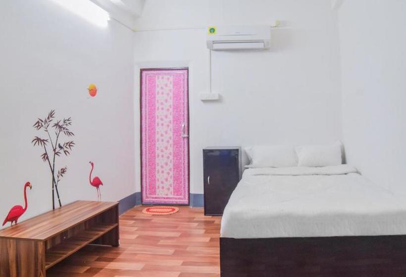 فندق Collection O 81435 Dc Lodge