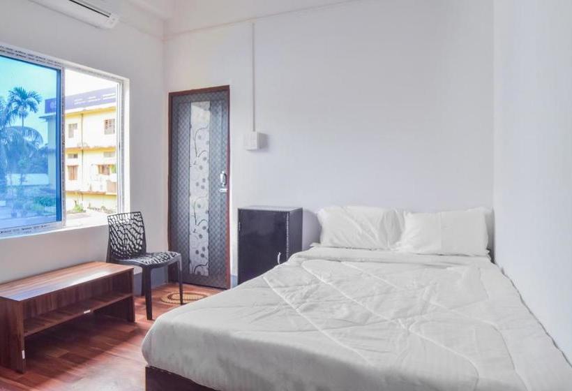 فندق Collection O 81435 Dc Lodge