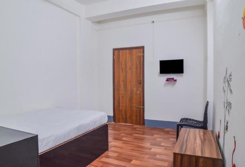 فندق Collection O 81435 Dc Lodge