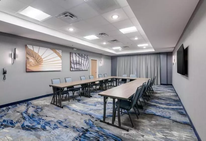هتل Fairfield By Marriott Inn & Suites Virginia Beach Town Center