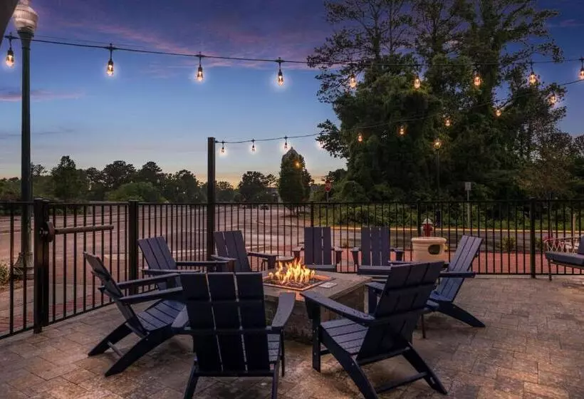 هتل Fairfield By Marriott Inn & Suites Virginia Beach Town Center