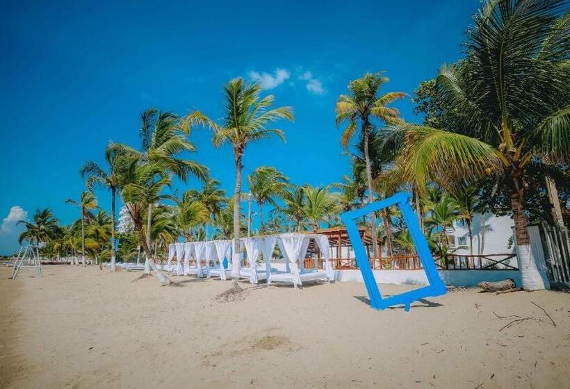 هتل Kpre Coveñas