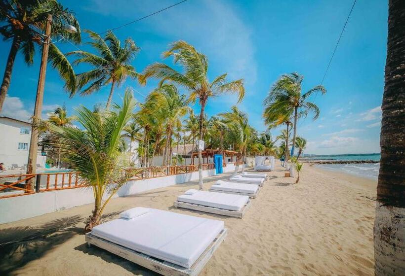 هتل Kpre Coveñas