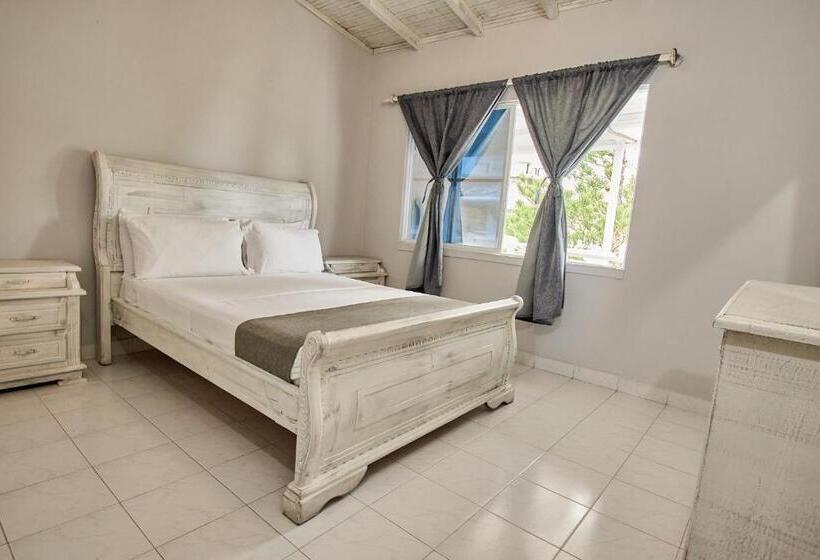 هتل Kpre Coveñas