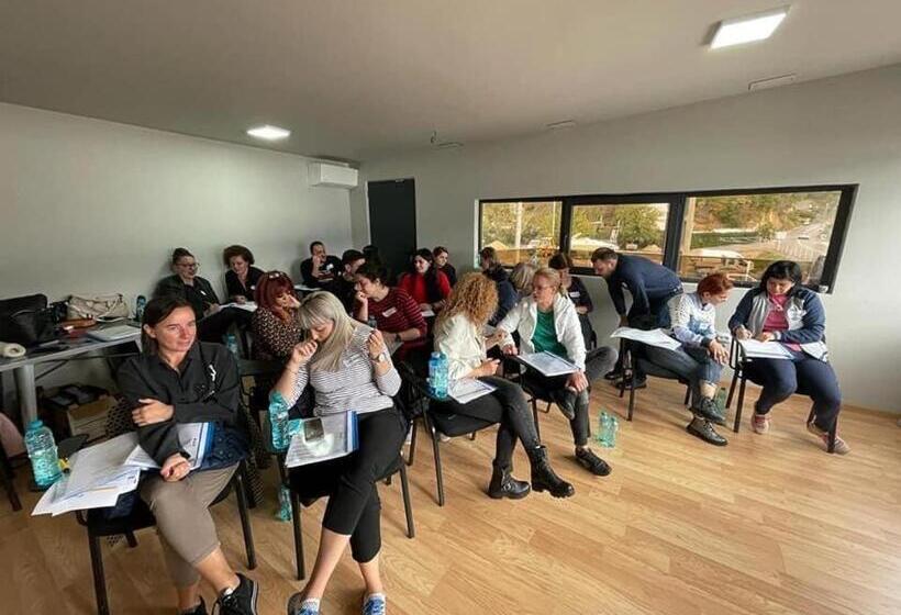 펜션 La Vella Resort