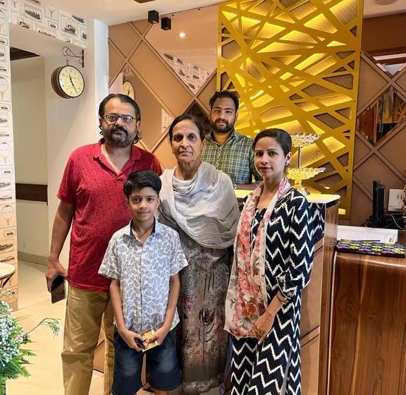 ホテル California Heights