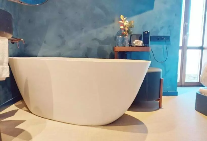 ホテル Faro Lariño