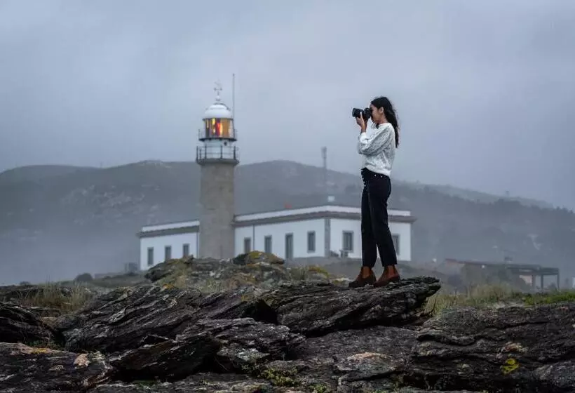 ホテル Faro Lariño