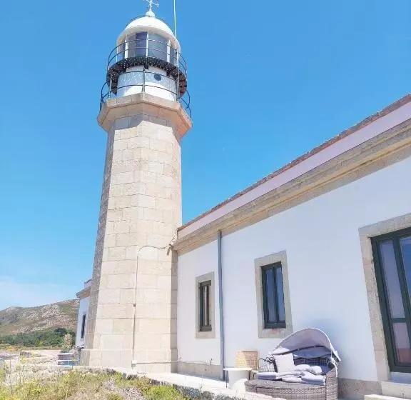 ホテル Faro Lariño