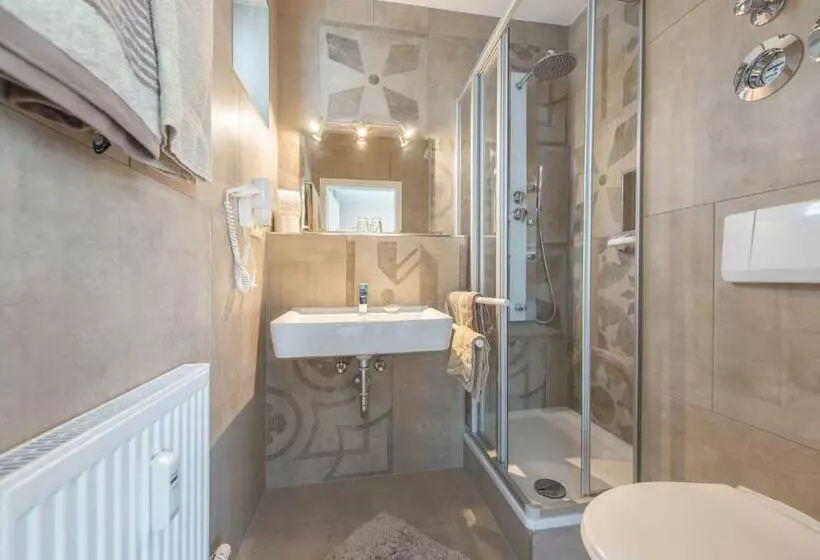 ホテル Garni Lichtquelle