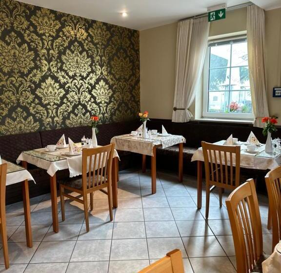 هتل Garni Lichtquelle