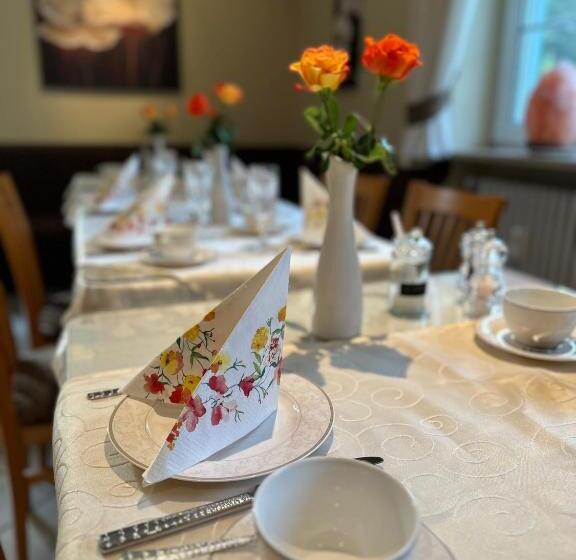 هتل Garni Lichtquelle