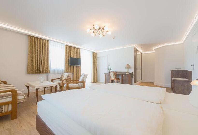 هتل Garni Lichtquelle