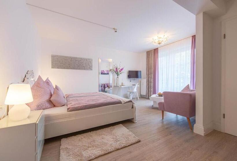 هتل Garni Lichtquelle