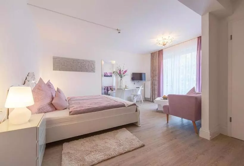 ホテル Garni Lichtquelle