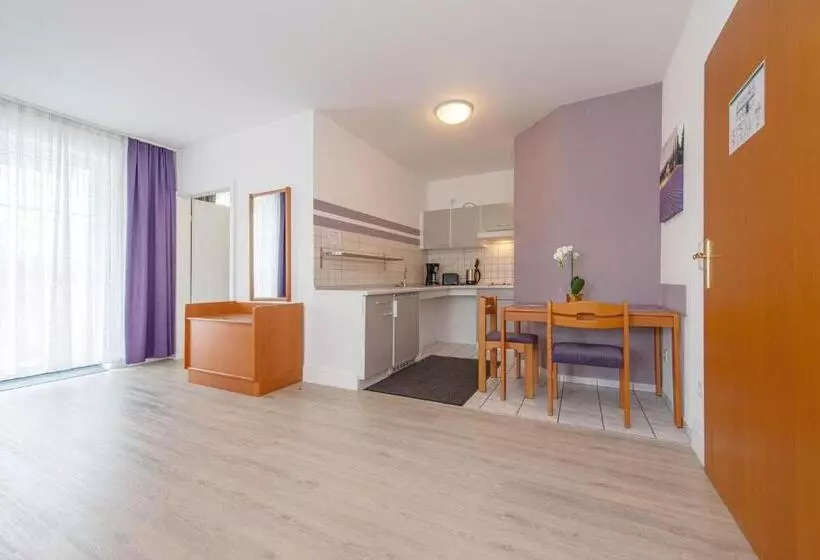 ホテル Garni Lichtquelle