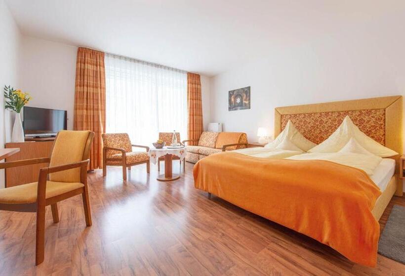 هتل Garni Lichtquelle