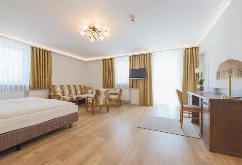 ホテル Garni Lichtquelle