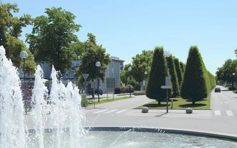 ホテル Garni Lichtquelle