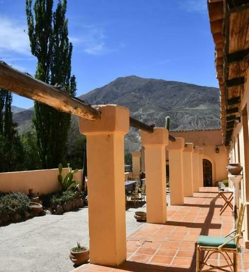 ホテル Hosteria La Granja