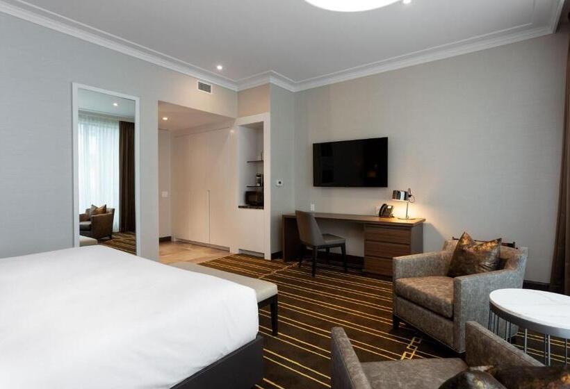 Sutton Place Hotel Toronto