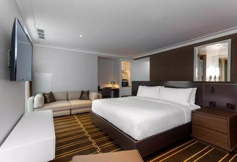 Sutton Place Hotel Toronto