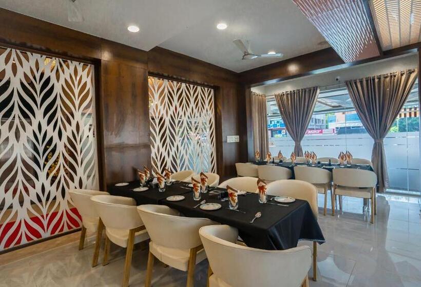 Hotelli New Panchratna