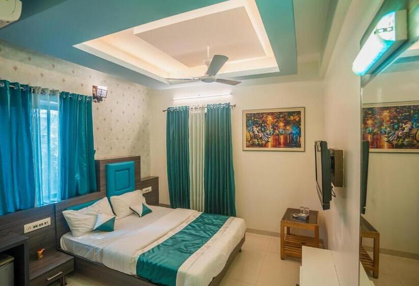 Hotelli New Panchratna