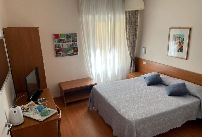 فندق Stazione Del Sole