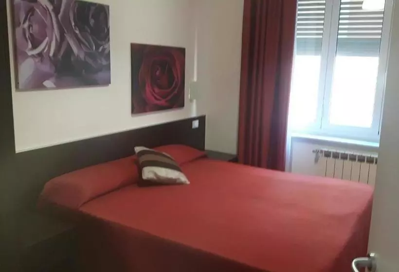 ホテル Stazione Del Sole