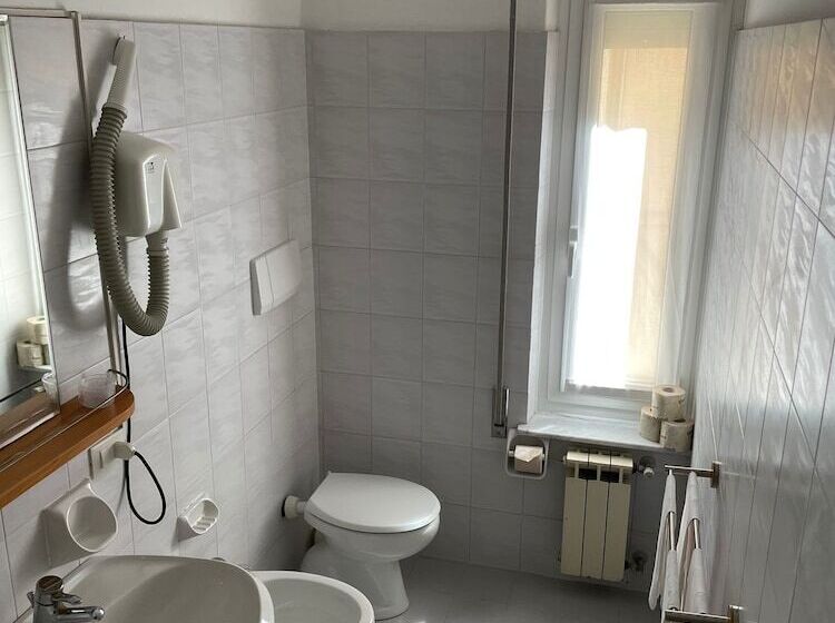 فندق Stazione Del Sole