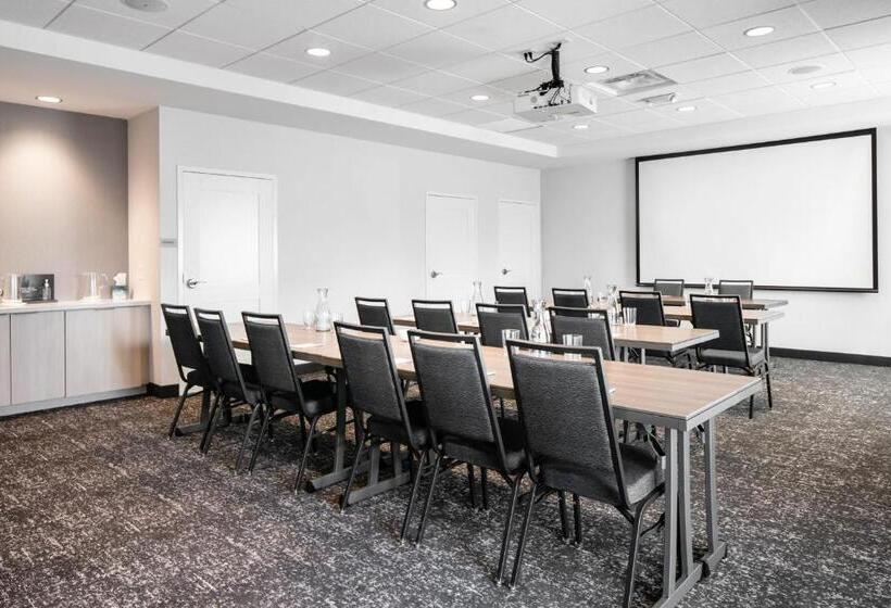 בית מלון כפרי Towneplace Suites By Marriott Madison West, Middleton