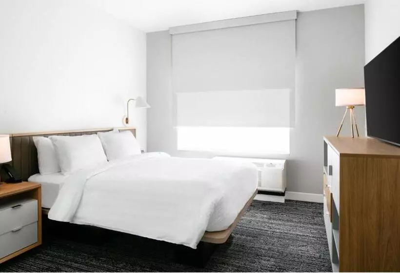 هتل Towneplace Suites By Marriott Madison West, Middleton