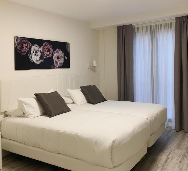 펜션 Hostal Comfort Suites