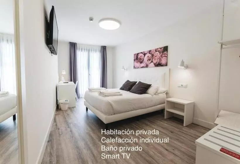 پانسیون Hostal Comfort Suites