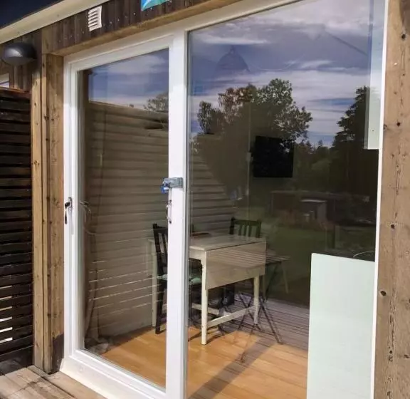 Majatalo Kaggeholms Strandboende