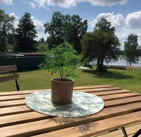 Majatalo Kaggeholms Strandboende