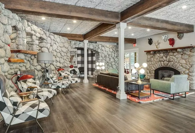 Retkeilymaja The Creekstone