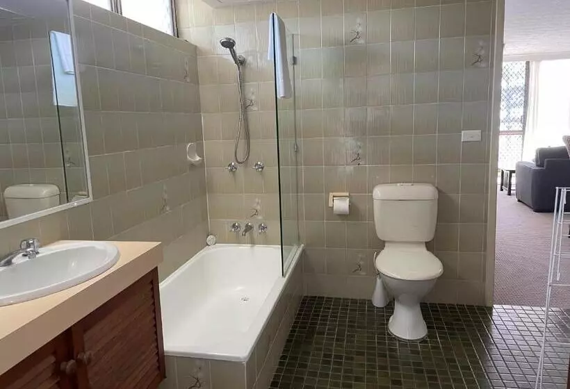 Aries Holiday Apartments